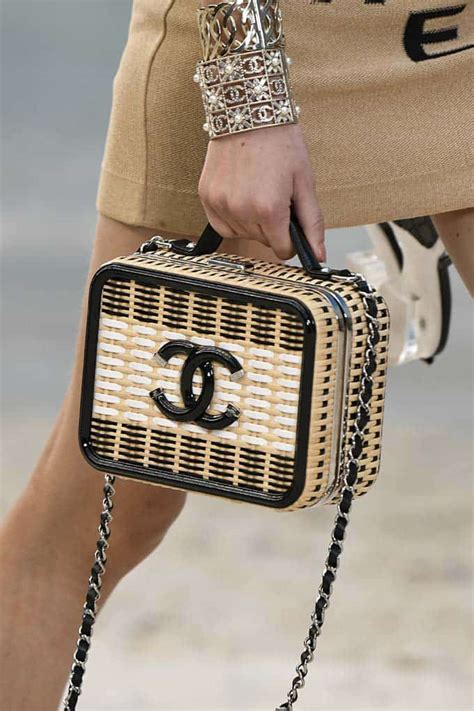 chanel 2019 spring summer bags|手袋 .